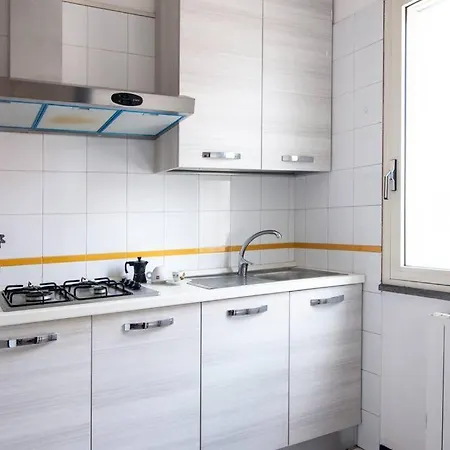 Apartament Torregrandeapt.1-con Terrazzo A Pochi Metri Dal Mare - Free Wi-fi
